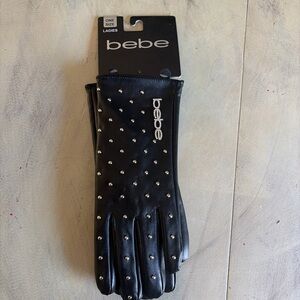 Bebe Women’s Quilted Black Faux Leather Winter Gloves One Size Rhinestone Logo